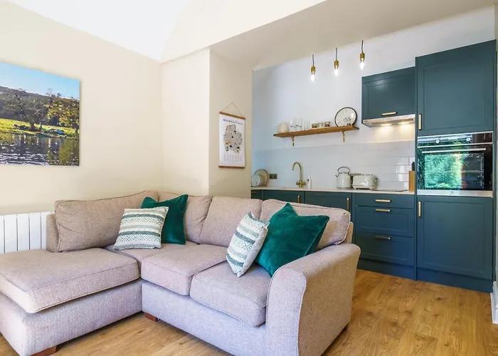 8 The - Access - Perfect For Couples *